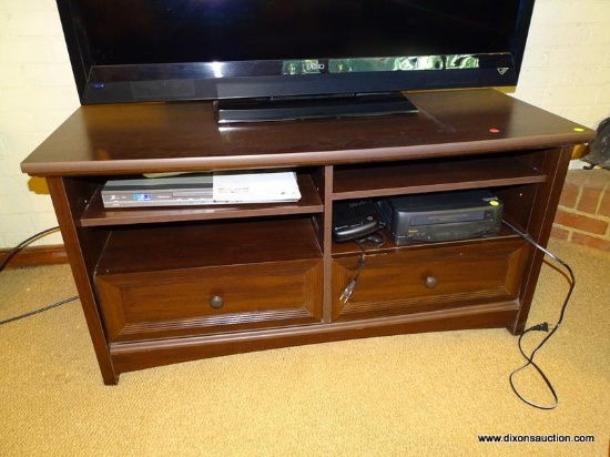 (DWN LR) MAHOGANY ENTERTAINMENT STAND WITH 2 ADJUSTABLE SHELVES AND 2 LOWER DRAWERS. MEASURES 46 IN
