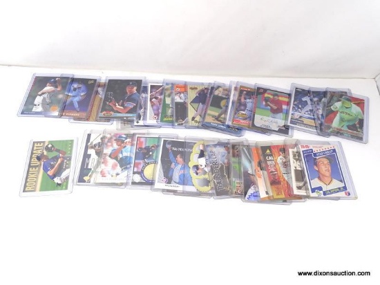 SMALL BOX OF COLLECTIBLE BASEBALL CARDS TO INCLUDE NAMES SUCH AS ROGER CLEMENS, CAL RIPKEN JR, ALEX