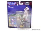 STARTING LINEUP 1999 BASEBALL SPORTS SUPERSTAR COLLECTIBLES, ACTION FIGURE OF 