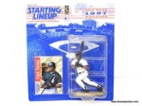 STARTING LINEUP 1997 10TH YEAR EDITION MLB SPORTS SUPERSTAR COLLECTIBLES ACTION FIGURE OF 