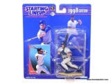 STARTING LINEUP SPORTS SUPERSTAR COLLECTIBLES 1998 EDITION, INCLUDES ACTION FIGURE 