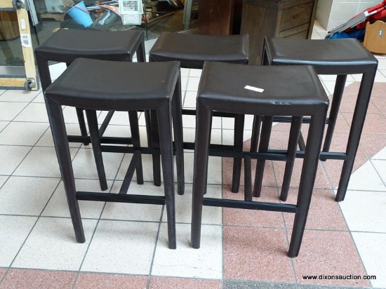 SET OF 5 LEATHER UPHOLSTERED BAR STOOLS WITH LOWER FEET RESTS. EACH MEASURES 18 IN X 14 IN X 29.5
