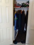 (FOYER) CLOSET CONTENTS TO INCLUDE LADIES COATS- LONDON FOG, LA VOGUE, J L COLEBROOK, ETC., ITEM IS