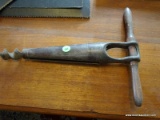 (OFFICE) ANTIQUE AUGER, ITEM IS SOLD AS IS WHERE IS WITH NO GUARANTEES OR WARRANTY. NO REFUNDS OR