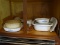 (KIT) CABINET LOT TO INCLUDE A PFALTZGRAFF BAKING DISH, CORNINGWARE BAKING DISHES, A PINK DEPRESSION