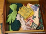 (KIT) 2 DRAWER LOT OF ASSORTED KITCHEN ITEMS TO INCLUDE OVEN MITTS, ASSORTED POT HOLDERS, A CLOTH