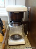 (KIT) REGAL BRAND 12 CUP COFFEE MAKER IN WHITE WITH COFFEE POT. ITEM IS SOLD AS IS WHERE IS WITH NO