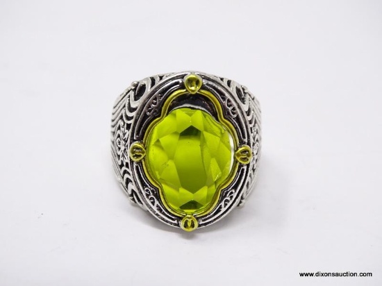 .925 STERLING SILVER LADIES 5 CT PERIDOT RING. SIZE 8.