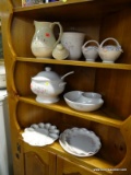 (R1) PFALZGRAFF LOT TO INCLUDE A SOUP TUREEN WITH LID AND LADLE, A WATER PITCHER WITH SCREW ON TOP,