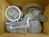 (R1) BOX LOT OF ASSORTED ITEMS TO INCLUDE SALT/PEPPER SHAKERS, AN ETCHED GLASS SYRUP CONTAINER, A