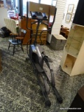 (R2) HORIZON FITNESS E95 ELLIPTICAL WITH POWER CORD. ITEM IS SOLD AS IS, WHERE IS, WITH NO GUARANTEE