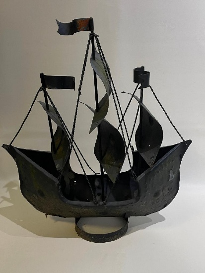 (S13M) VINTAGE WROUGHT IRON GALLEON VESSEL PIRATE SHIP (22 INCHES TALL)