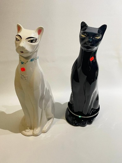 (S14N) VINTAGE ART DECO MID CENTURY HOLLAND MOLD 16 INCH BLACK AND WHITE CAT FIGURES