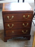 (SHOP) MAHOGANY INLAID MINI BACHELOR'S CHEST WITH 3 DOVETAILED DRAWERS WITH OAK SECONDARY- MISSING