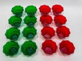 (10J) JEWEL TONE RED AND GREEN FLUTED PLASTIC DESSERT CUPS ICE CREAM DISHES BOWLS