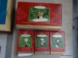 (APTLR) 2 HALLMARK SNOOPY CHRISTMAS ORNAMENTS- LINUS AND WOODSTOCK ON DOGHOUSE, ITEM IS SOLD AS IS