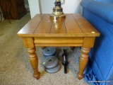 (APTLR) PINE END TABLE- 20 IN X 22 IN X 20 IN,ITEM IS SOLD AS IS WHERE IS WITH NO GUARANTEES OR