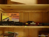 (3RD FL) AMERICAN FLYER- READING LINE TRAIN SET ENGINE AND 4 CARS, BOX OF TRACK AND TRANSFORMER,ITEM
