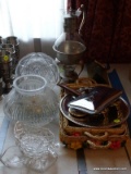(DR) ASSORTED LOT TO INCLUDE A SILVER PLATE BREAD CRUMBER, A SILVER PLATE AND GLASS HOT WATER