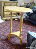 (UPBD2) ROUND OAK SIDE TABLE- 16 IN X 24 IN, ITEM IS SOLD AS IS WHERE IS WITH NO GUARANTEES OR