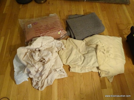 (LR) LOT OF BLANKETS, ITEM IS SOLD AS IS WHERE IS WITH NO GUARANTEES OR WARRANTY. NO REFUNDS OR