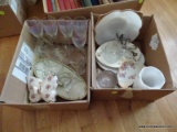 (BD2) 2 BOXES OF MISCELL GLASSWARE, ITEM IS SOLD AS IS WHERE IS WITH NO GUARANTEES OR WARRANTY. NO