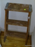 (BD2) WOODEN STEP STOOL, ITEM IS SOLD AS IS WHERE IS WITH NO GUARANTEES OR WARRANTY. NO REFUNDS OR