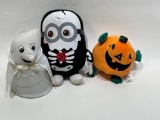 (9I) CUTE HALLOWEEN PLUSH CHARACTERS DESPICABLE ME MINION, JACK O LANTERN BASS PRO SHOPS & SATIN