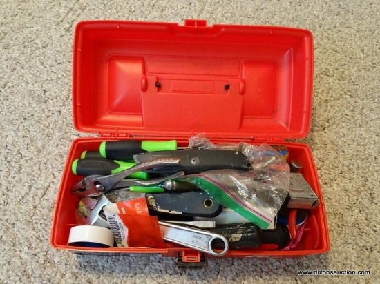 (FR) PLANO 13" RED TOOL BOX WITH CONTENTS TO INCLUDE: SCREW DRIVERS, TAPE MEASURES, WRENCHES, BOX