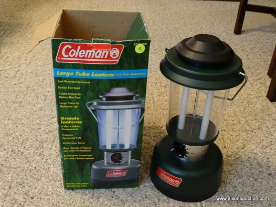 (FR) COLEMAN LARGE TUBE CAMPING LANTERN WITH TWIN TUBE FLORESCENT LIGHTS. MODEL #5355H700.