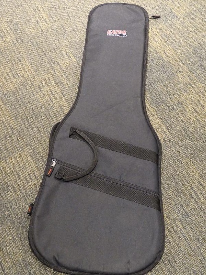 (SC) GATOR BRAND GUITAR CASE. ITEM IS SOLD AS IS WHERE IS WITH NO GUARANTEES OR WARRANTY. NO RETURNS