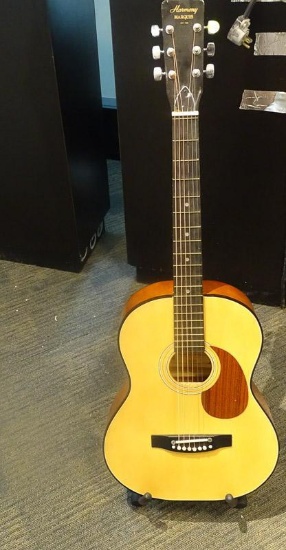 (SC) HARMONY MARQUIS ACOUSTIC GUITAR. ITEM IS SOLD AS IS WHERE IS WITH NO GUARANTEES OR WARRANTY. NO