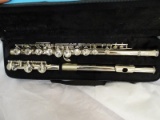 (SC) SKY USA FLUTE WITH HARD CASE. ITEM IS SOLD AS IS WHERE IS WITH NO GUARANTEES OR WARRANTY. NO