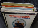 (BAY 7) BOX LOT OF ASSORTED RECORDS TO INCLUDE THE SMOTHERS BROTHERS, SHELLEY BERMAN, CHEECH & CHONG