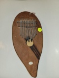 (SC) HANDMADE IN SOUTH AFRICA KALIMBA GOURD INSTRUMENT. ITEM IS SOLD AS IS WHERE IS WITH NO