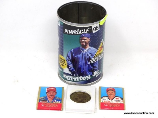 PINNACLE 98' MARINERS KEN GRIFFEY JR. COLLECTIBLE CAN. HAS BEEN OPENED. ITEM IS SOLD AS IS WHERE IS