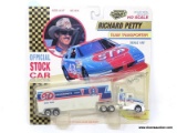 ROAD CHAMPS HO SCALE TEAM TRANSPORTER FOR RICHARD PETTY. IS 1:87 SCALE. IS IN PACKAGE (HAS SOME