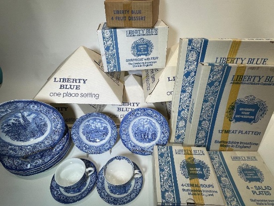 (1A) LIBERTY BLUE CHINA ORIGINAL COPPER ENGRAVINGS OF HISTORIC COLONIAL SCENES PRINTED ON