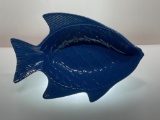 (6F) VINTAGE BLUE STONEWARE FISH DISH 11 INCH LENGTH