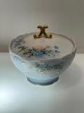 (10J) LIGHT BLUE FORGET ME NOT FLORAL CANDY DISH, NO MARK, 5.5 INCH