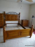 (MBED) ATHENS FURNITURE OAK CANNONBALL QUEEN SIZE BED- EXCELLENT CONDITION-66 IN X 88 IN X 60 IN