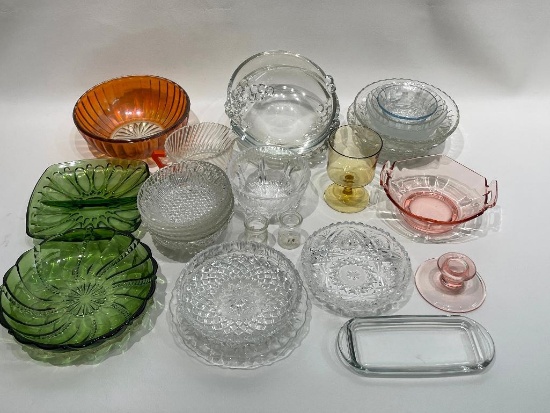 (11K) ASSORTED VINTAGE GLASSWARE AND CRYSTAL INCLUDING SOME DEPRESSION, CARNIVAL GLASS, AND AVOCADO
