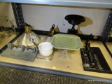 (R2) SHELF LOT OF ASSORTED ITEMS TO INCLUDE A PAIR OF HANGING LAMPS, A GREEN PLATTER ON STAND, A