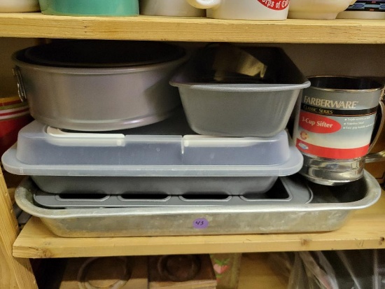 LARGE BAKING LOT INCLUDING SPRING PANS, DOUGH BLENDER/CUTTERS, BISCUIT CUTTERS, MUFFIN/LOAF PANS,