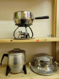 VINTAGE WAFFLE IRON, ELECTRIC POPCORN POPPER (MISSING CORD) AND A FONDUE POT (MISSING LID) -