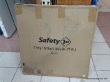 (BAY1 ENTP2) SAFETY FIRST EASY INSTALL WALK-THRU GATE. SIMILAR ITEMS RETAIL FOR $60 ONLINE AT