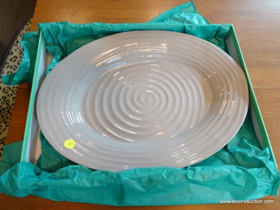 CENTER ROW FRONT - SOPHIE CONRAN PORTMERION OVAL PLATTER IN GRAY. ITEM IS SOLD AS IS WHERE IS WITH