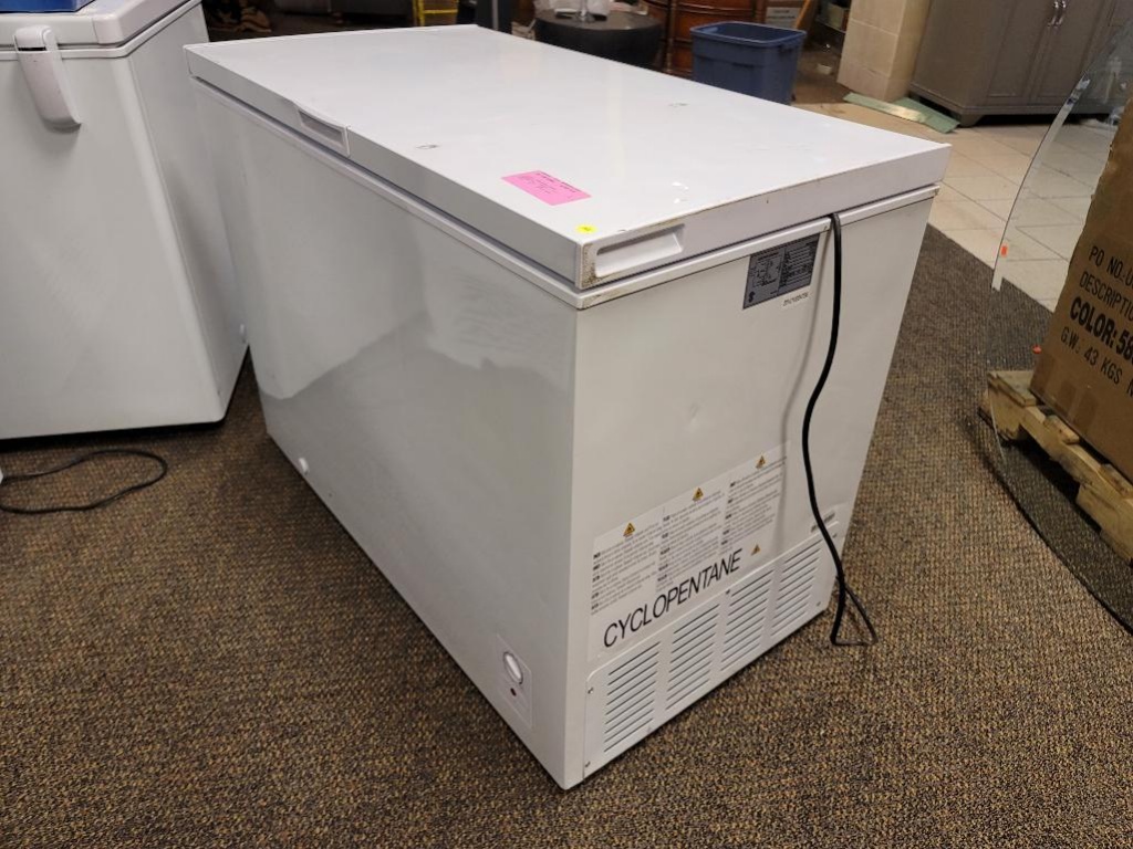 menards 5 cu ft chest freezer