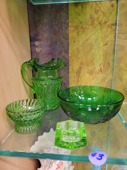VINTAGE GREEN GLASS MINIATURES