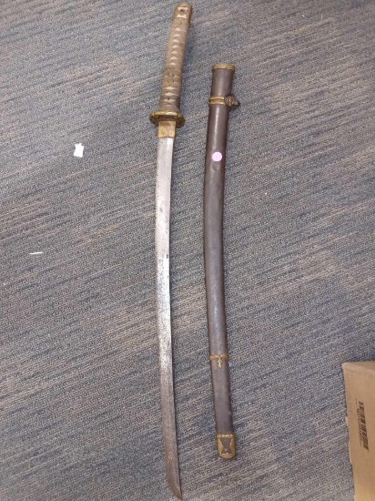 Very Rare Korean or Chinese Officer's Sword of Japanese Katana Style, Includes metal scabbard, From